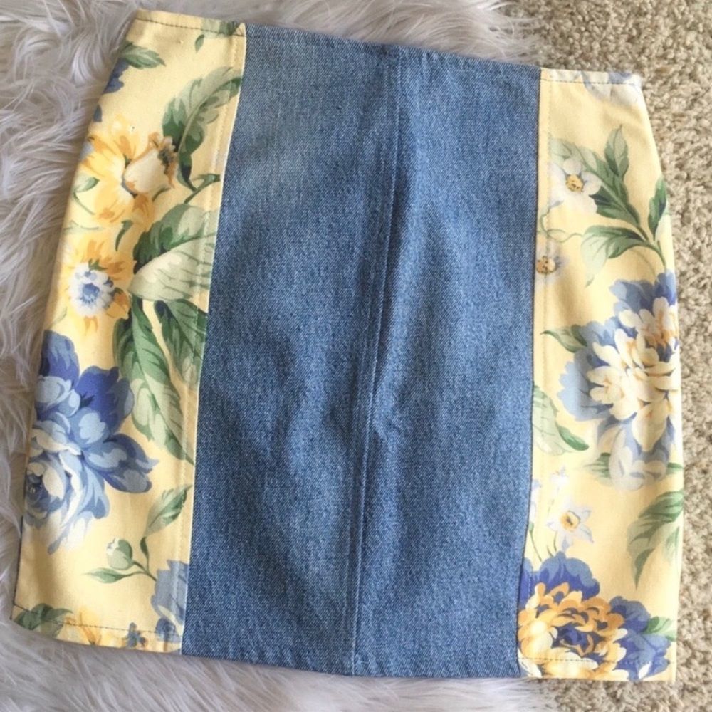 BNWT Urban Outfitters Renewal Denim Floral Skirt - Picture 1 of 8